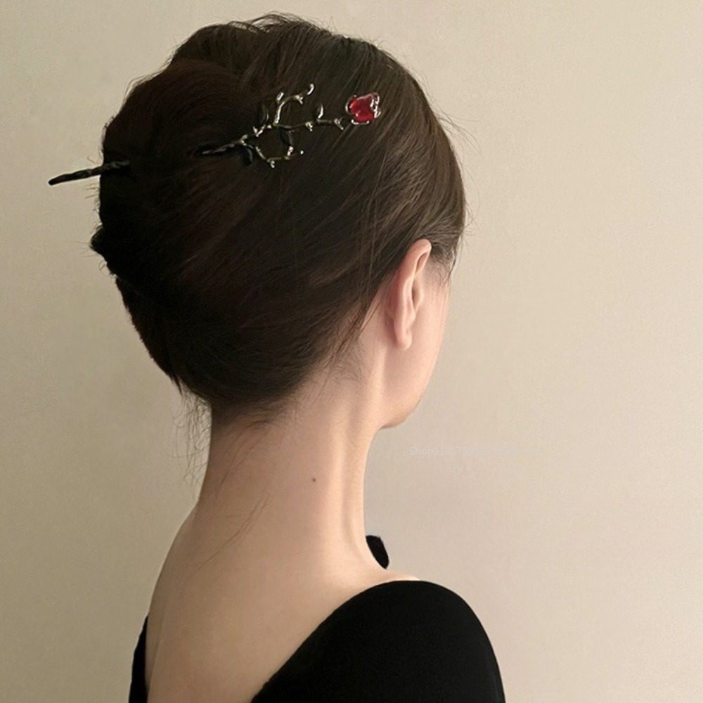 Vintage Metal Red Rose Flower  - огляд і ціна Supply Florist